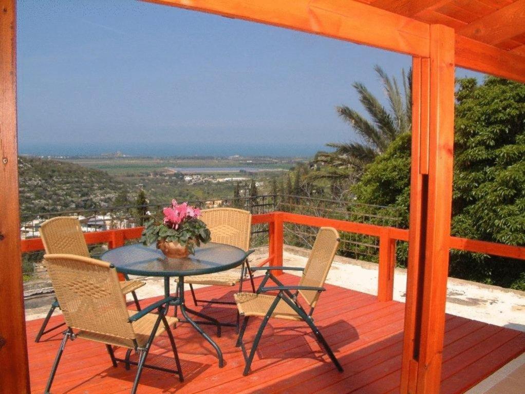 Yakir Ein Hod Aparthotel Habitación foto